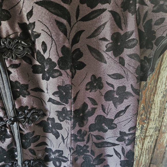 XXL Black mandarin top - Picture 8 of 10